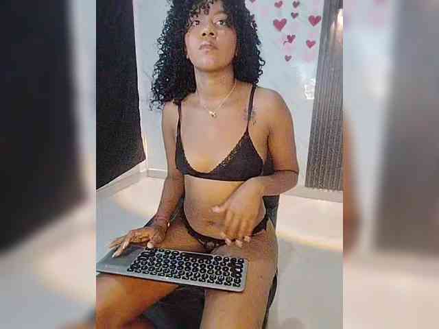 carameldesire0612 webcam