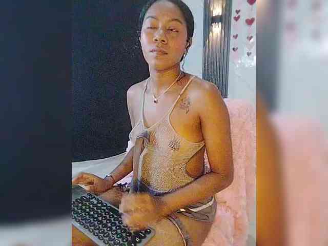 carameldesire0612 webcam