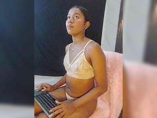 carameldesire0612 webcam