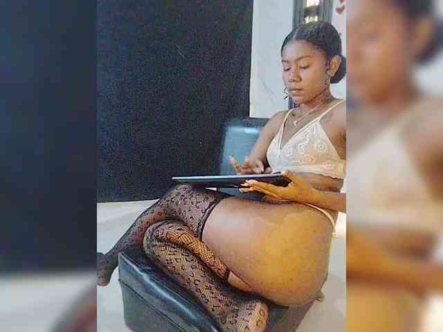 carameldesire0612 webcam