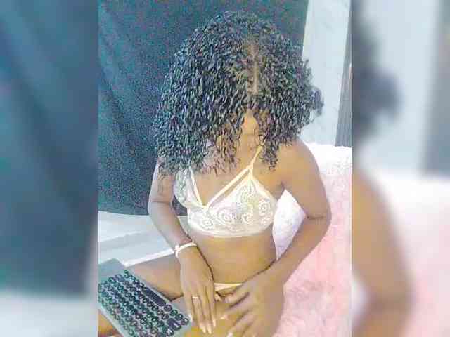 carameldesire0612 webcam