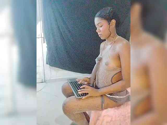 carameldesire0612 webcam