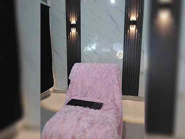 carameldesire0612 webcam