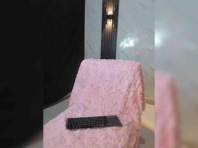 carameldesire0612 webcam