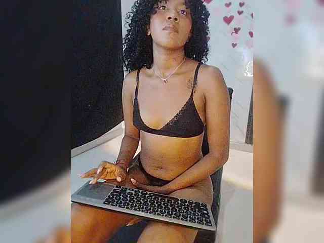 carameldesire0612 webcam