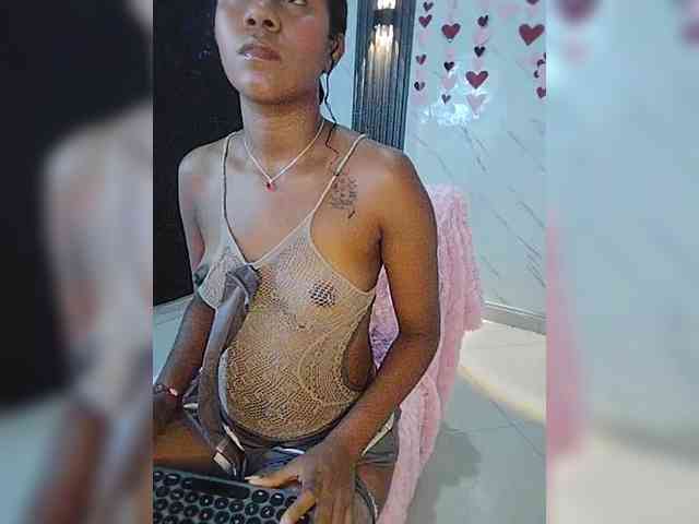 carameldesire0612 webcam