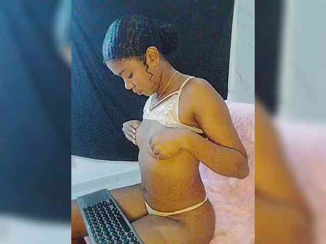 carameldesire0612 webcam