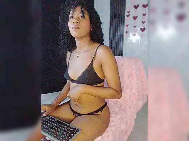 carameldesire0612 webcam