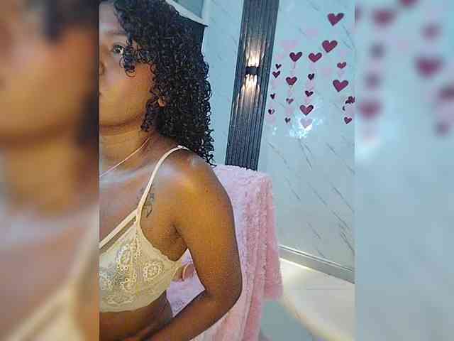 carameldesire0612 webcam