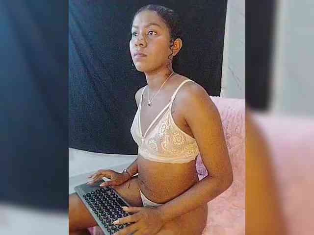 carameldesire0612 webcam