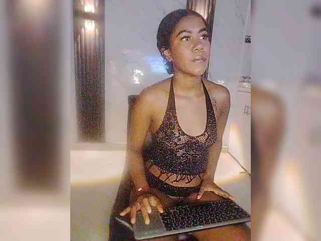 carameldesire0612 webcam