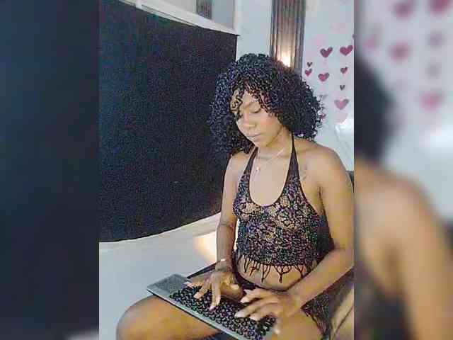 carameldesire0612 webcam