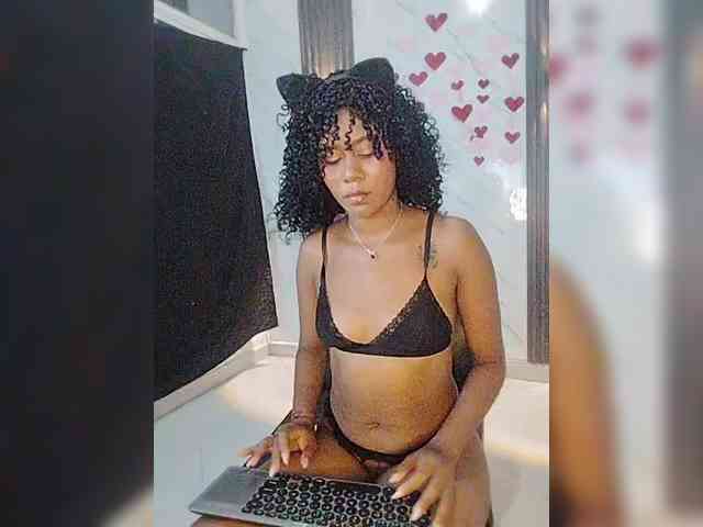 carameldesire0612 webcam