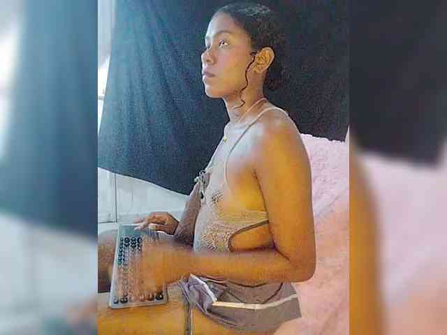 carameldesire0612 webcam