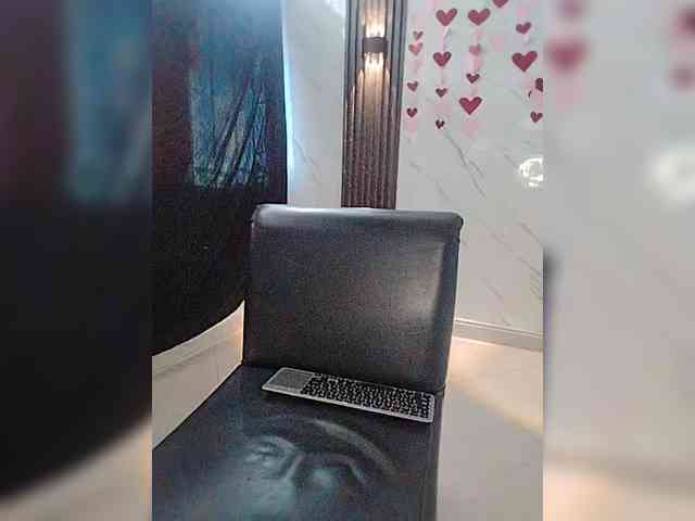 carameldesire0612 webcam