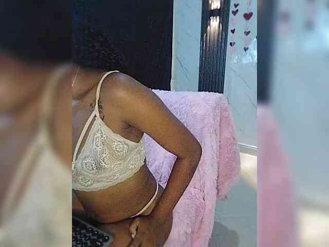 carameldesire0612 webcam