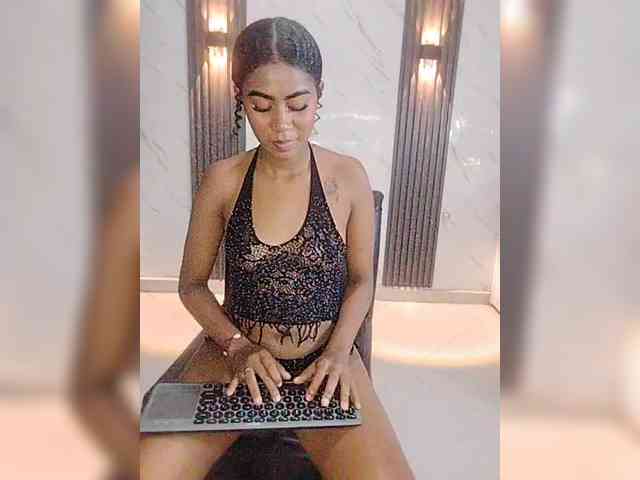 carameldesire0612 webcam