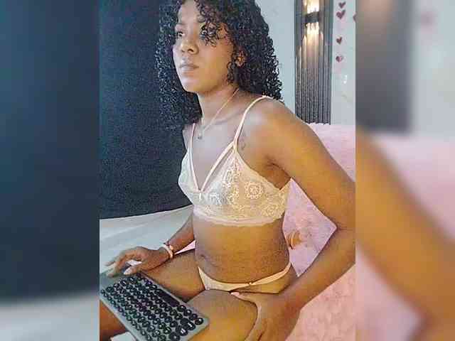 carameldesire0612 webcam