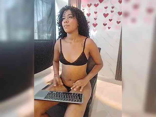 carameldesire0612 webcam