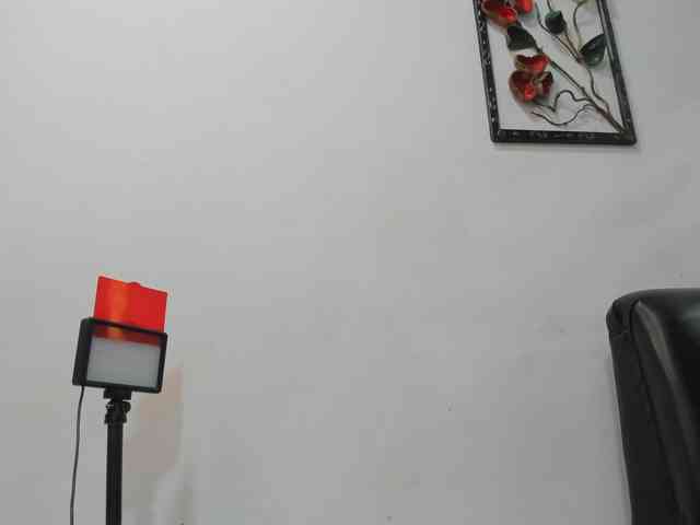 carameldesire0612 webcam