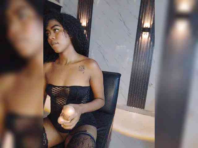 carameldesire0612 webcam