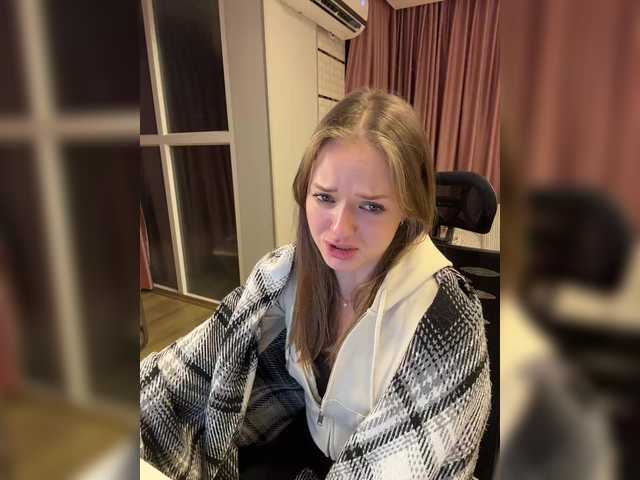 Lunaaaura's BongaCams show and profile