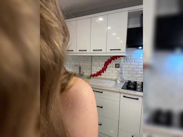 Lunaaaura's BongaCams show and profile