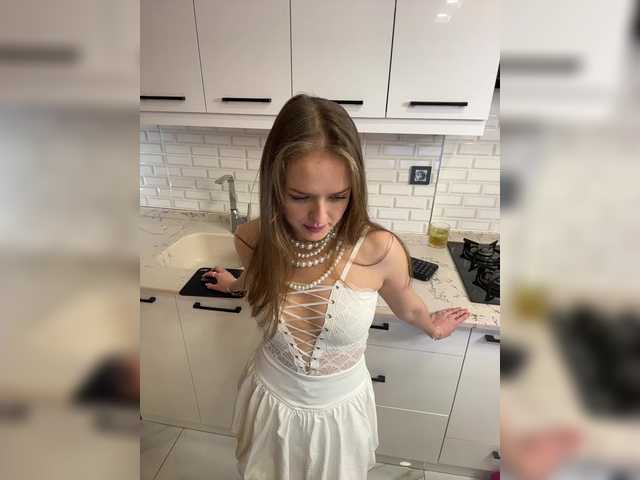 Lunaaaura's BongaCams show and profile