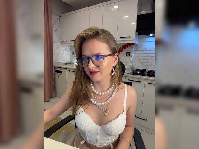 the best of Lunaaaura