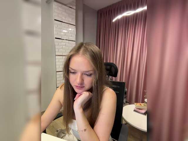 the best of Lunaaaura