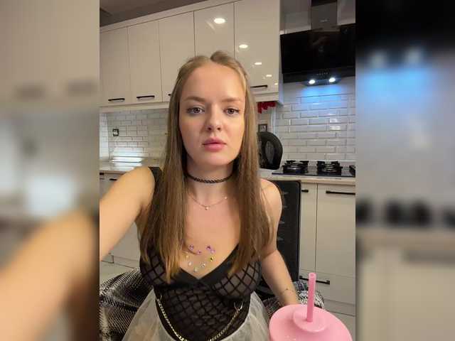 Lunaaaura's BongaCams show and profile