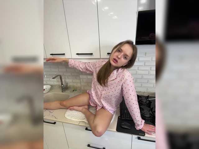 модель Lunaaaura