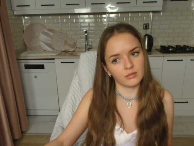 Lunaaaura's BongaCams show and profile