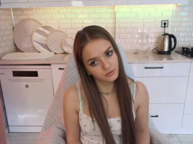 Lunaaaura's BongaCams show and profile