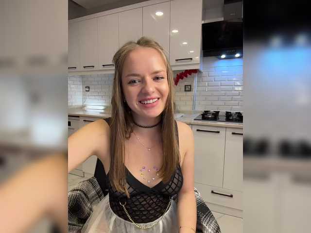 Lunaaaura's BongaCams show and profile