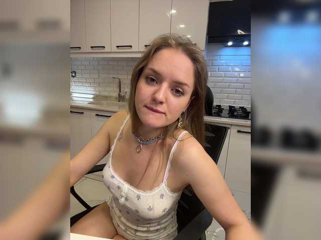 Lunaaaura's BongaCams show and profile