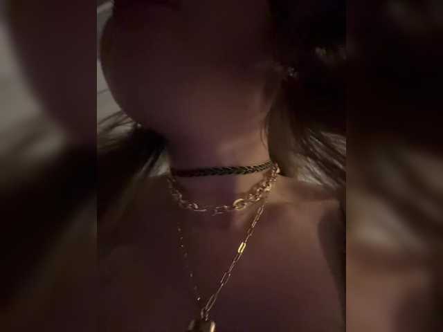 Lunaaaura's BongaCams show and profile