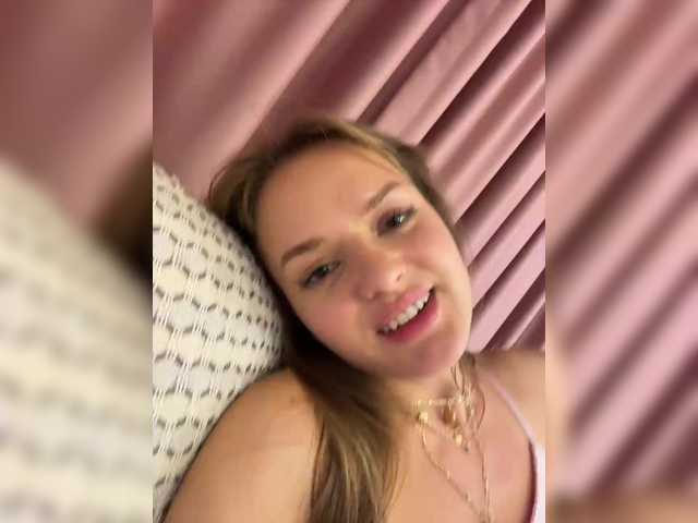 Lunaaaura from BongaCams is Freechat