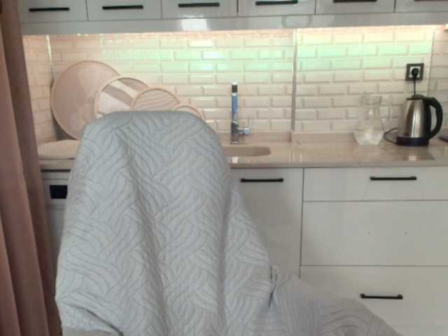 Lunaaaura's BongaCams show and profile