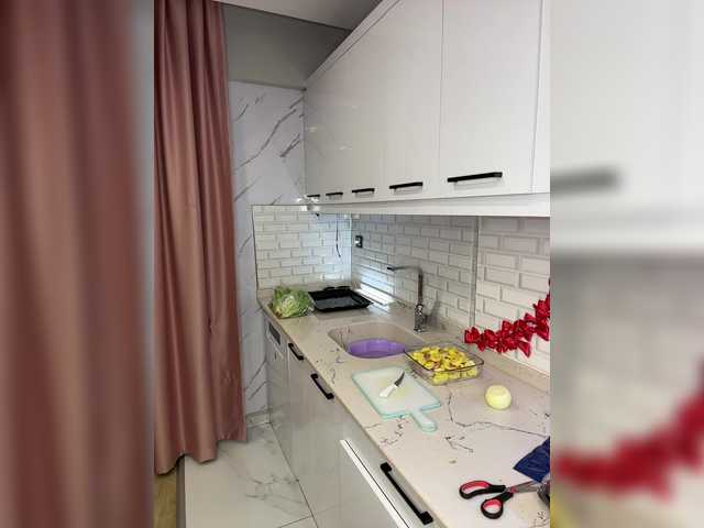 Lunaaaura's BongaCams show and profile