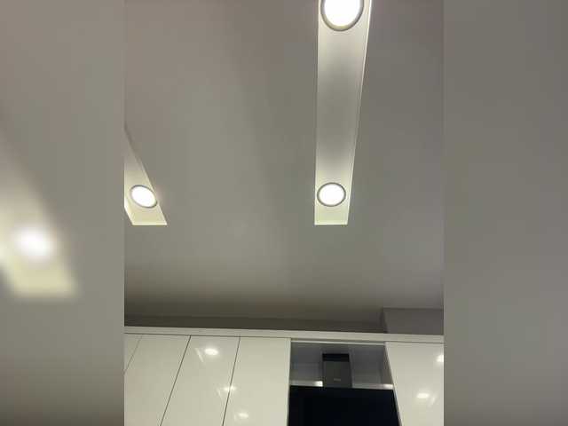 Lunaaaura's BongaCams show and profile