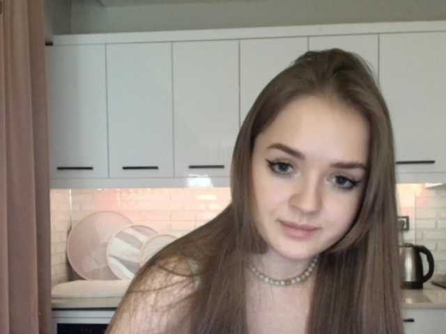 Lunaaaura's BongaCams show and profile