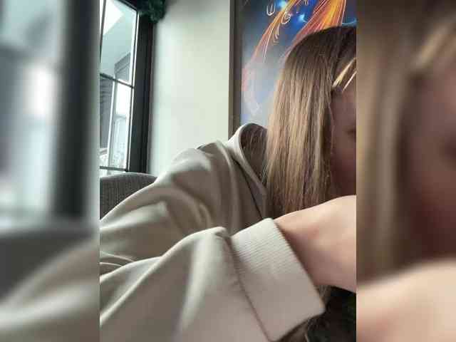 free live porn cam Lunaaaura