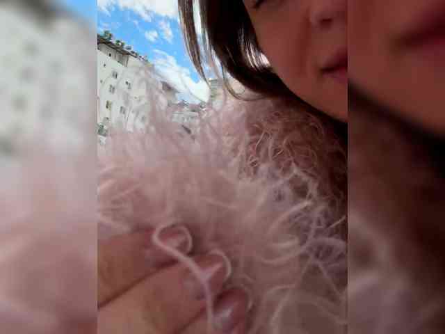 Lunaaaura Live Webcam on BongaCams