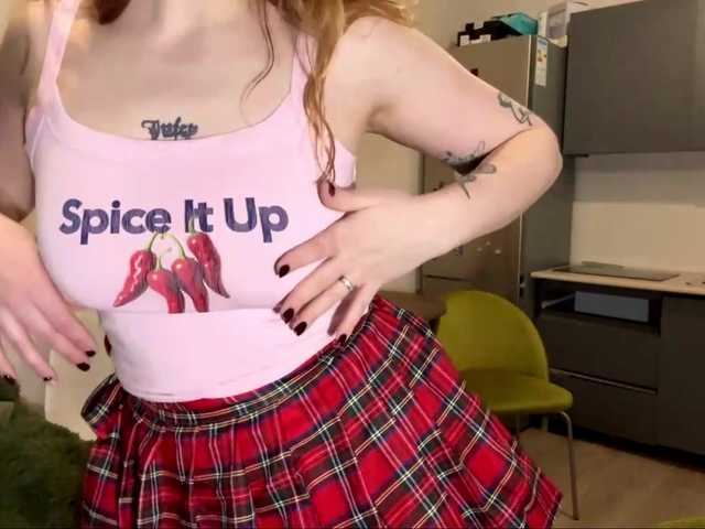 SherrieOmeara's BongaCams show and profile
