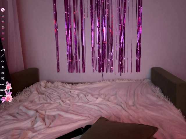 SherrieOmeara's BongaCams show and profile