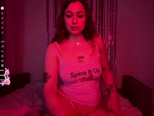 SherrieOmeara's BongaCams show and profile