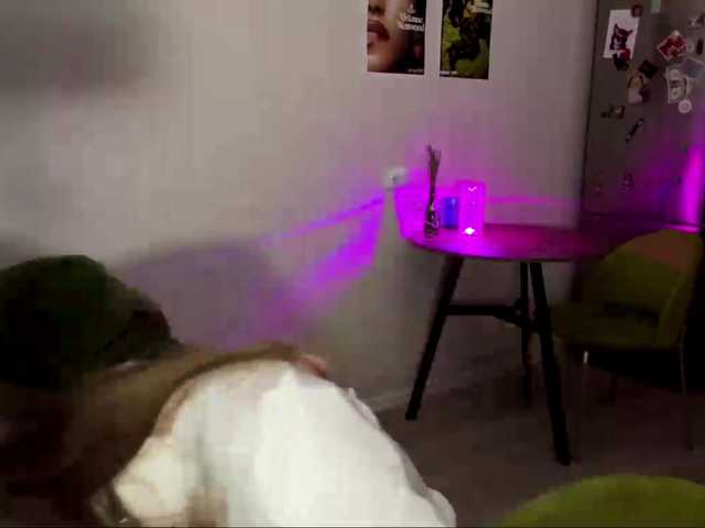 SherrieOmeara's BongaCams show and profile