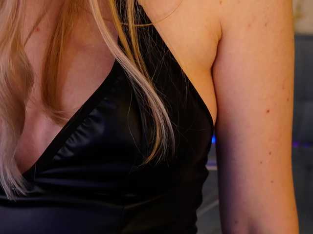 DramaQuenns Live Cam on BongaCams