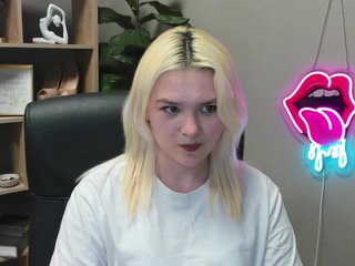 SweetLilyxo Porn Show